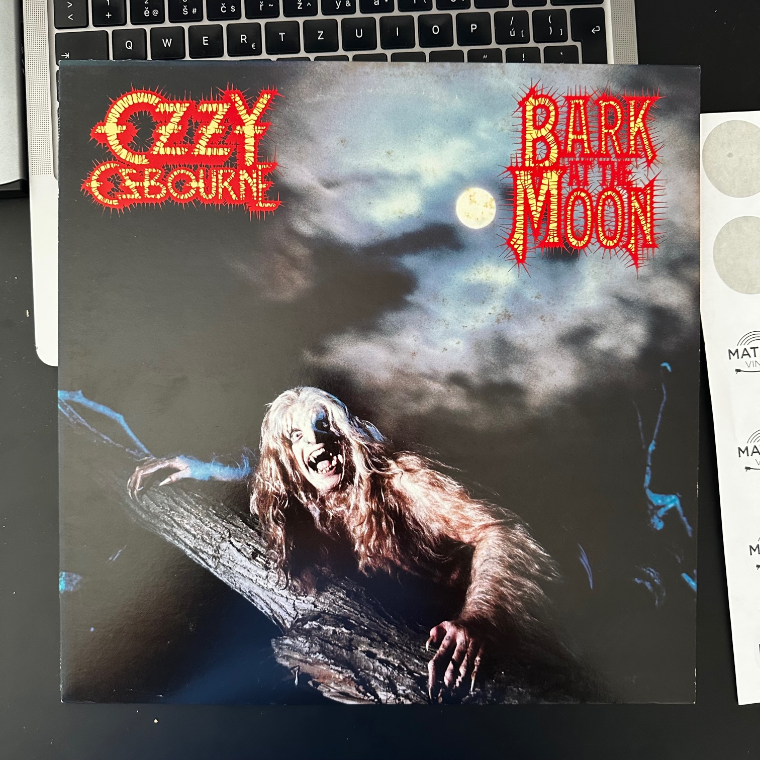 Ozzy Osbourne – Bark At The Moon