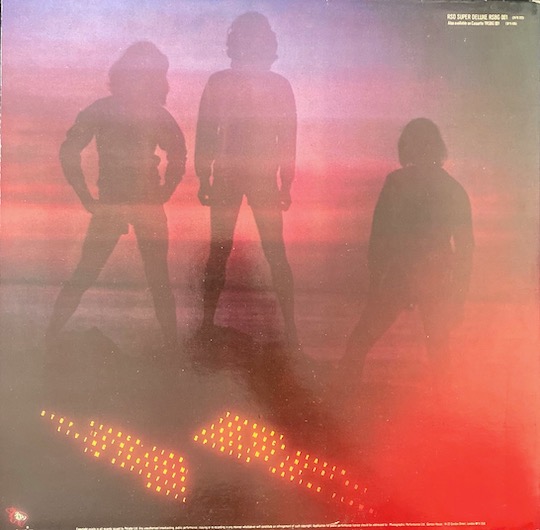 Bee Gees – Spirits Having Flown