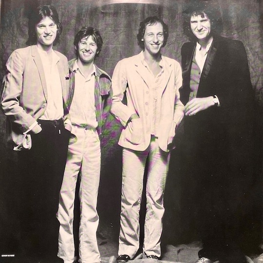 Dire Straits – Communiqué