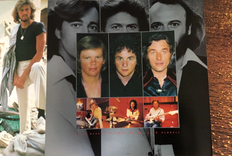 Bee Gees – Spirits Having Flown