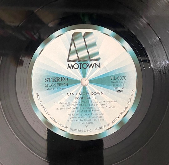 Lionel Richie – Can't Slow Down