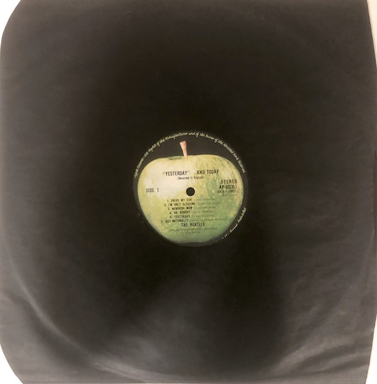 The Beatles – Yesterday And Today